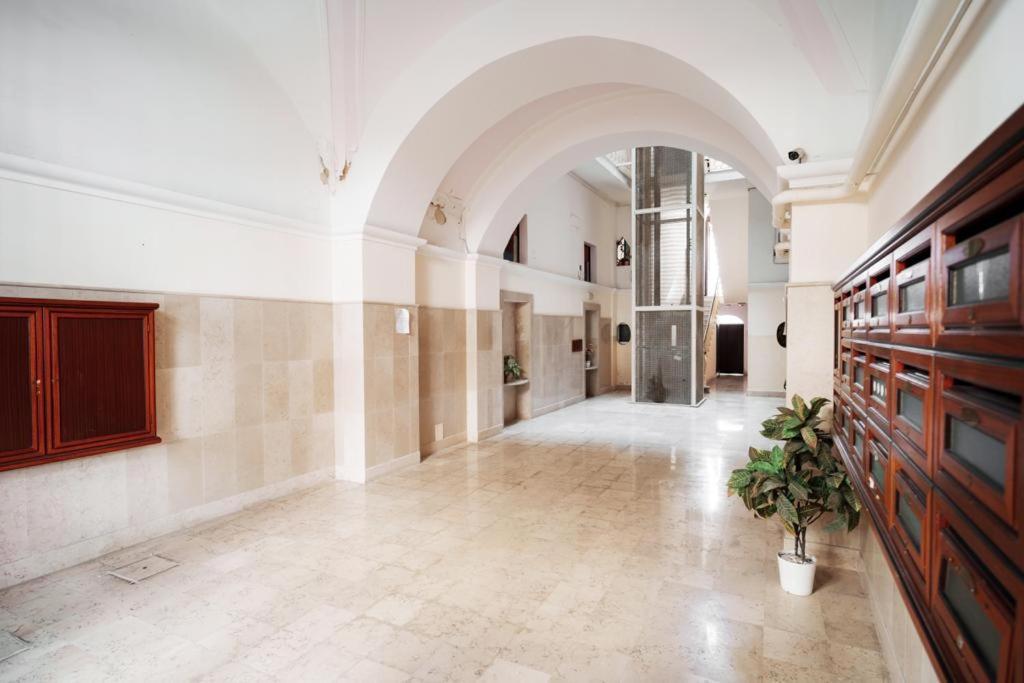 Casa Coco Apartment Бари Екстериор снимка