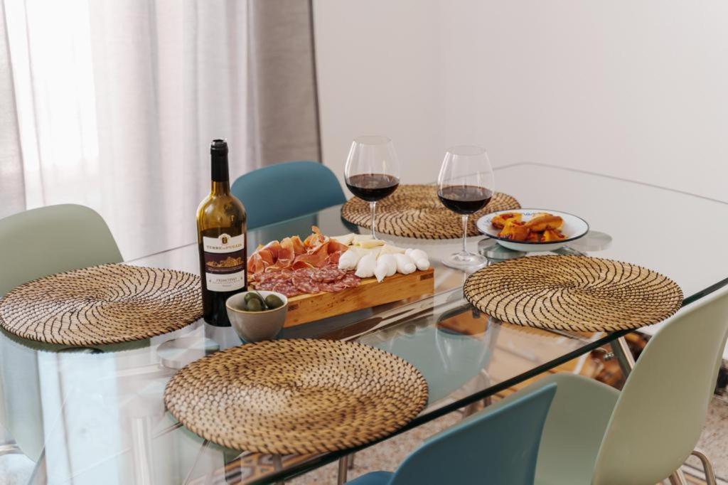 Casa Coco Apartment Бари Екстериор снимка